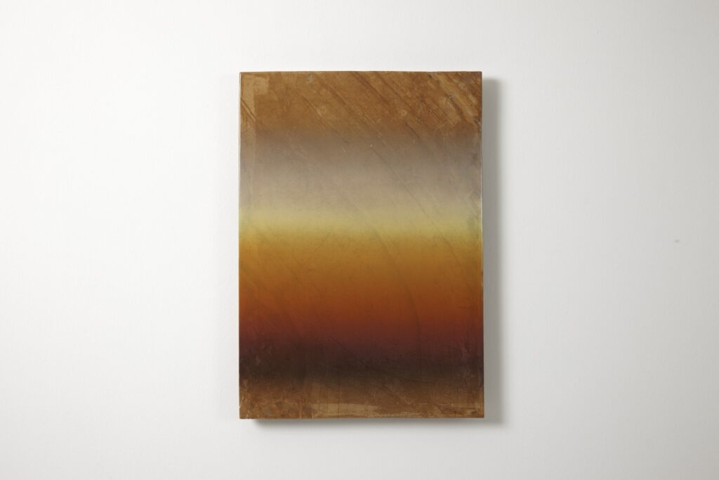 Untitled (Key West), 2015. Brown marble slab, airbrushed gradient, clear epoxy resin, 70 × 50 cm.