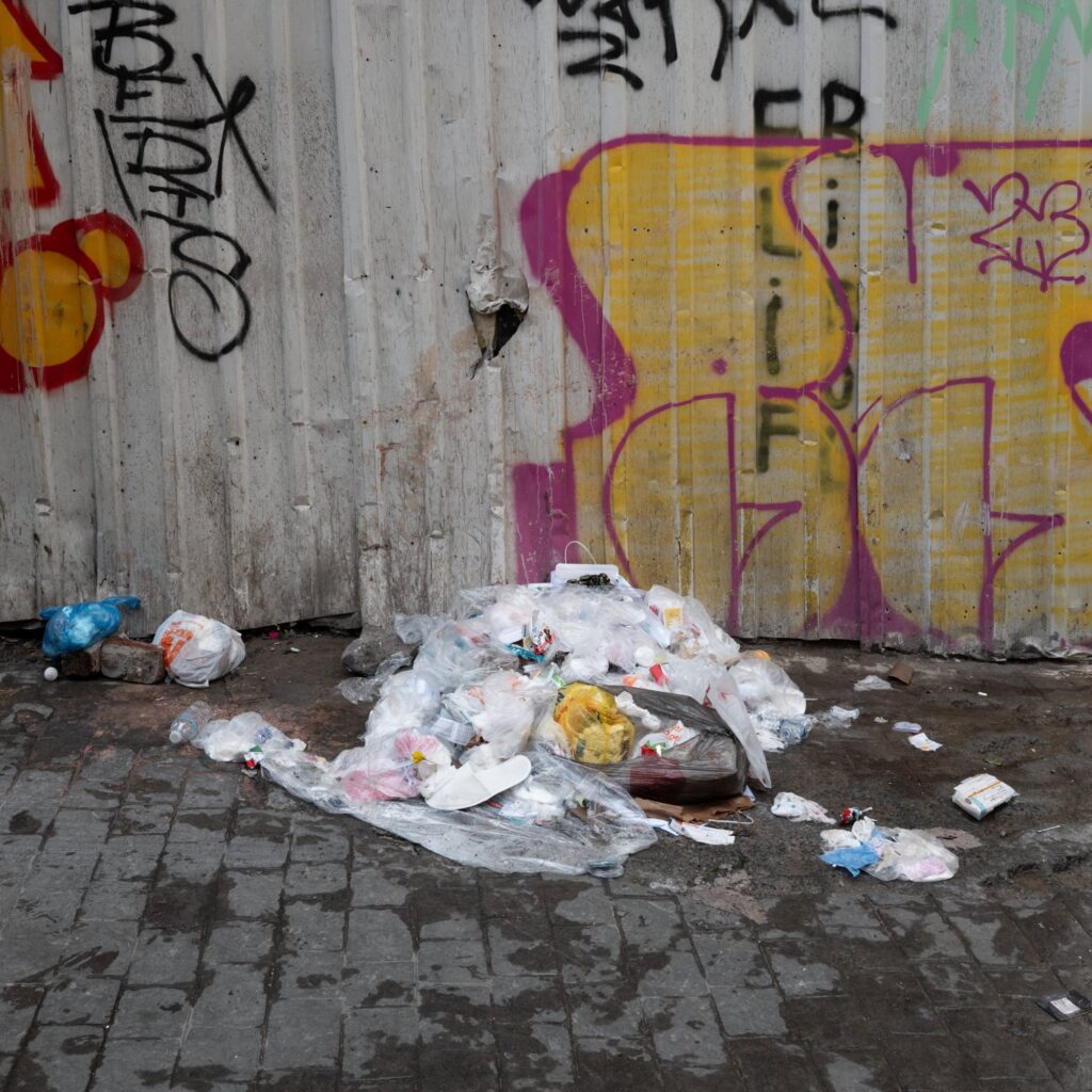 Making Something out of Nothing, Adana 2024 — L1072454