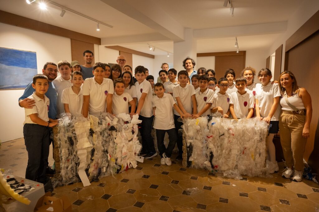 Making Something out of Nothing — weaving workshop, Adana, September 2024. Photo: André Schönherr.