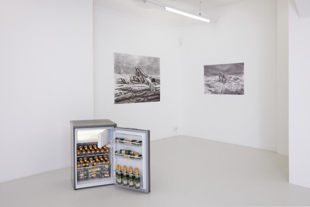 Wasted Sunsets, Galerie Heike Strelow, Frankfurt, 2023.