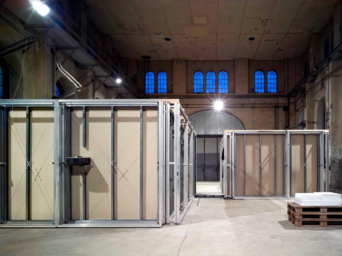 The Taste of Discovery, two containers in the hall of Kunstraum Dornbirn, 2009